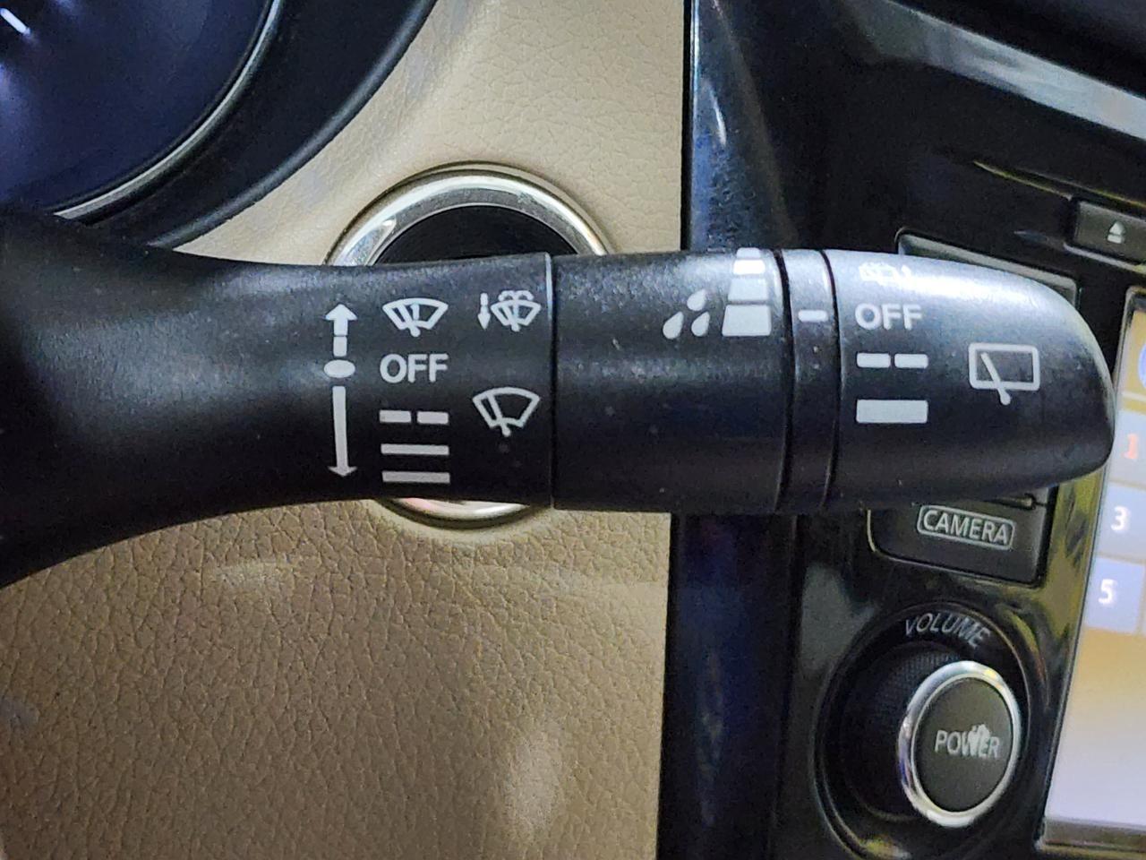 Nissan Rogue  2014