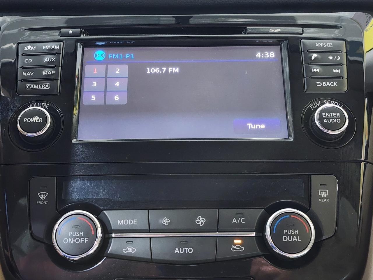 Nissan Rogue  2014