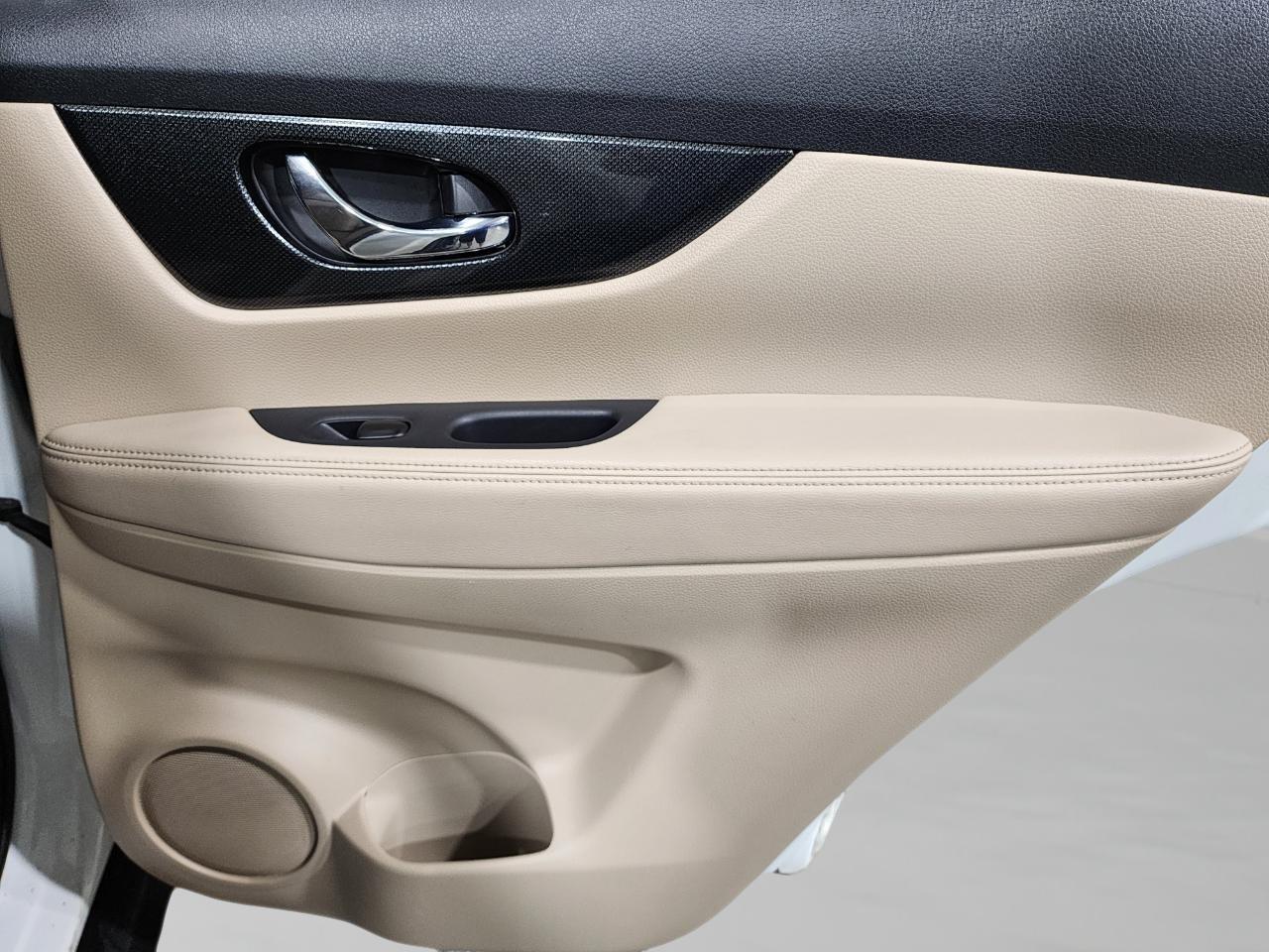 Nissan Rogue  2014