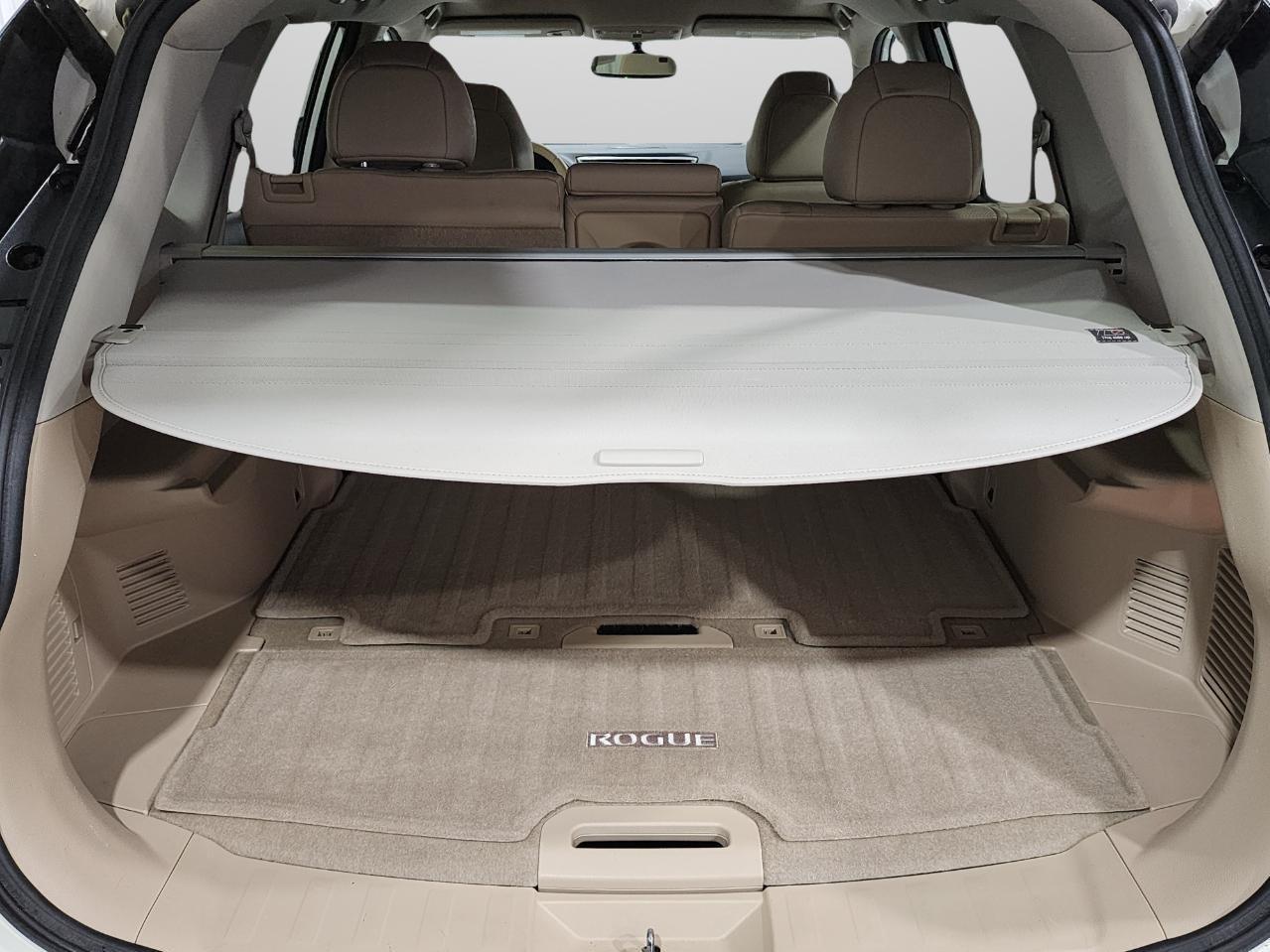 Nissan Rogue  2014