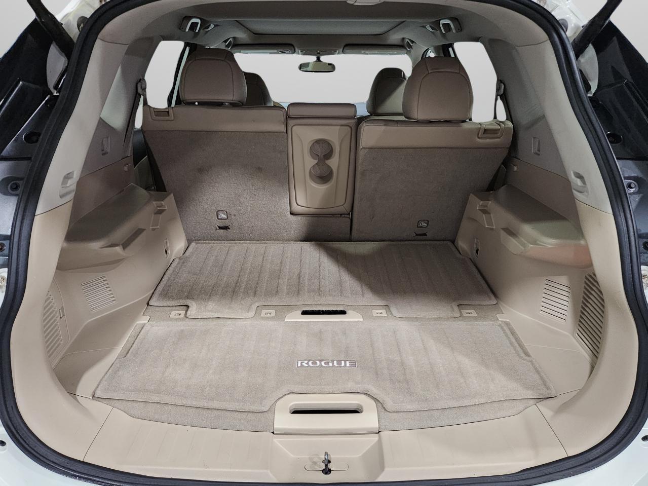 Nissan Rogue  2014