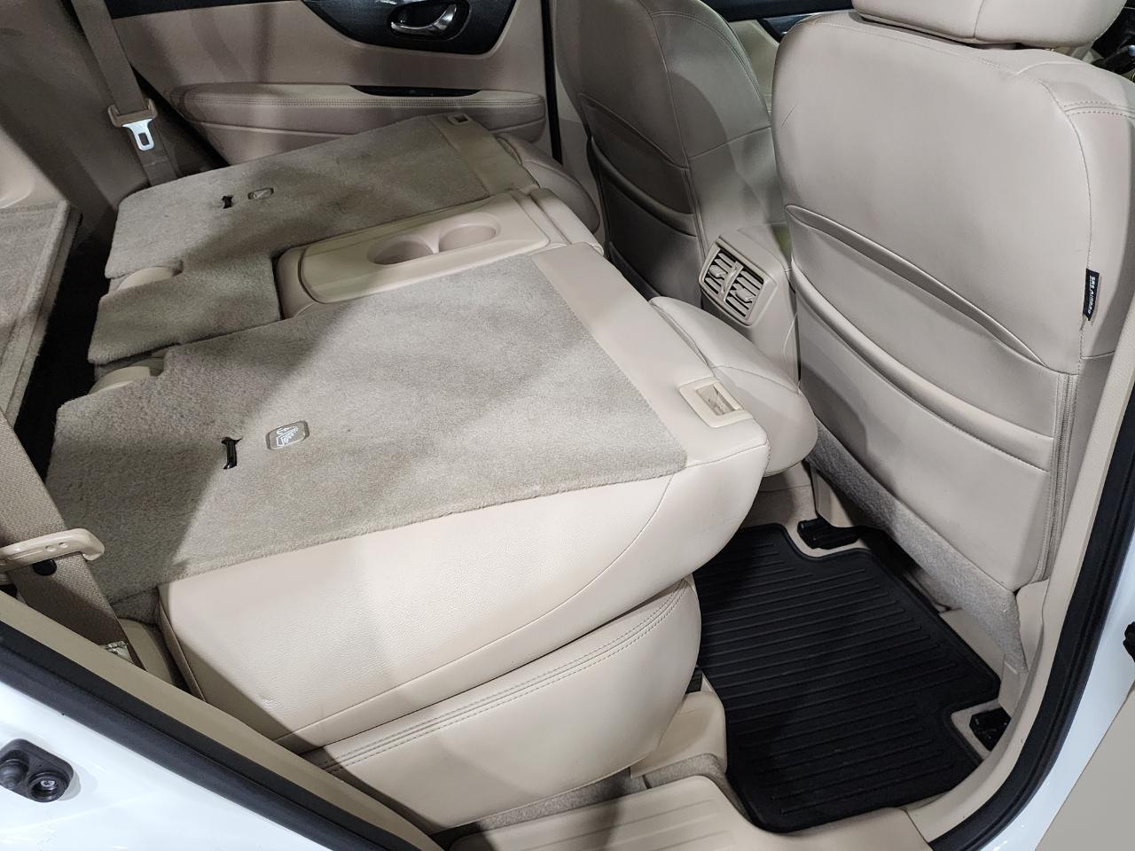 Nissan Rogue  2014
