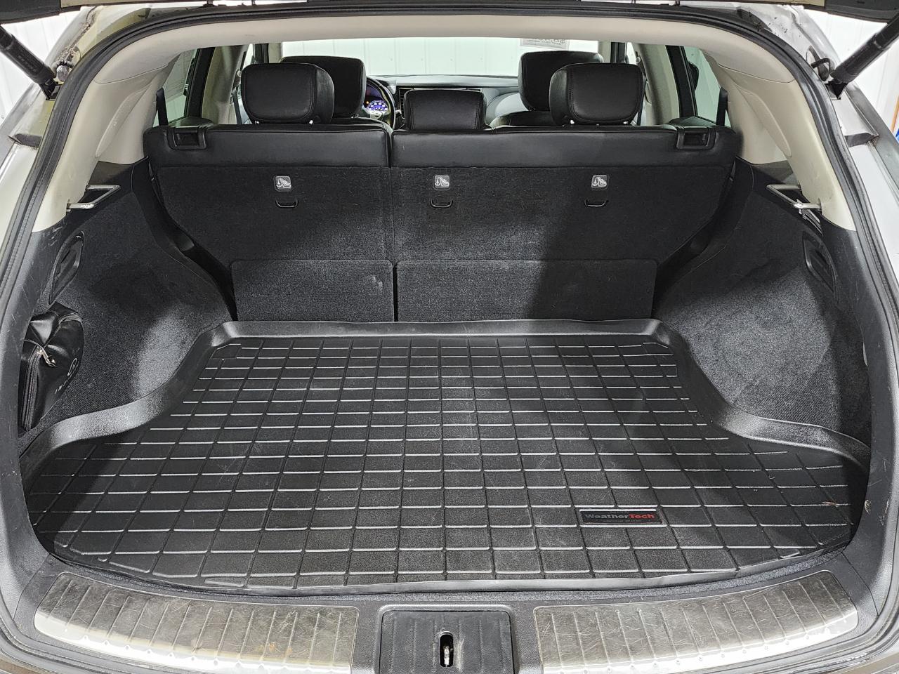 Infiniti FX  2013