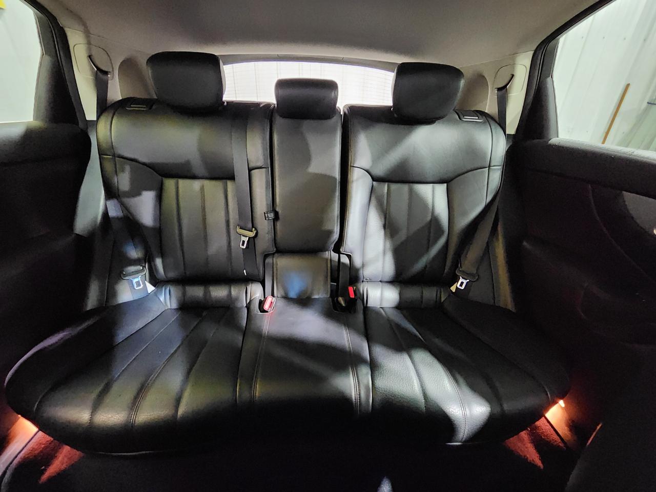 Infiniti FX  2013