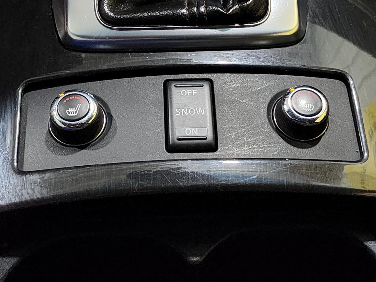 Infiniti FX  2013