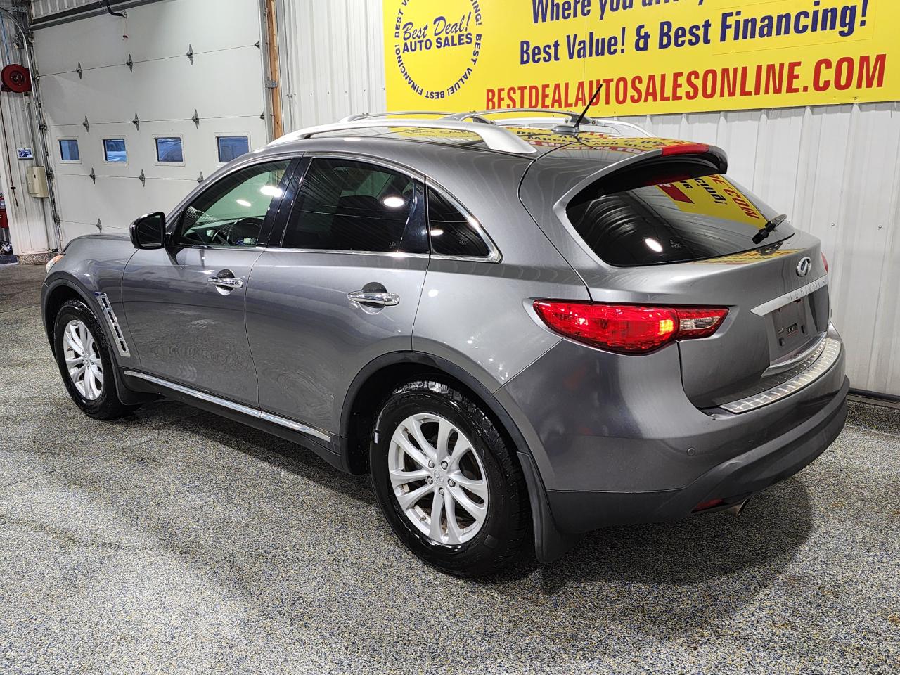 Infiniti FX  2013