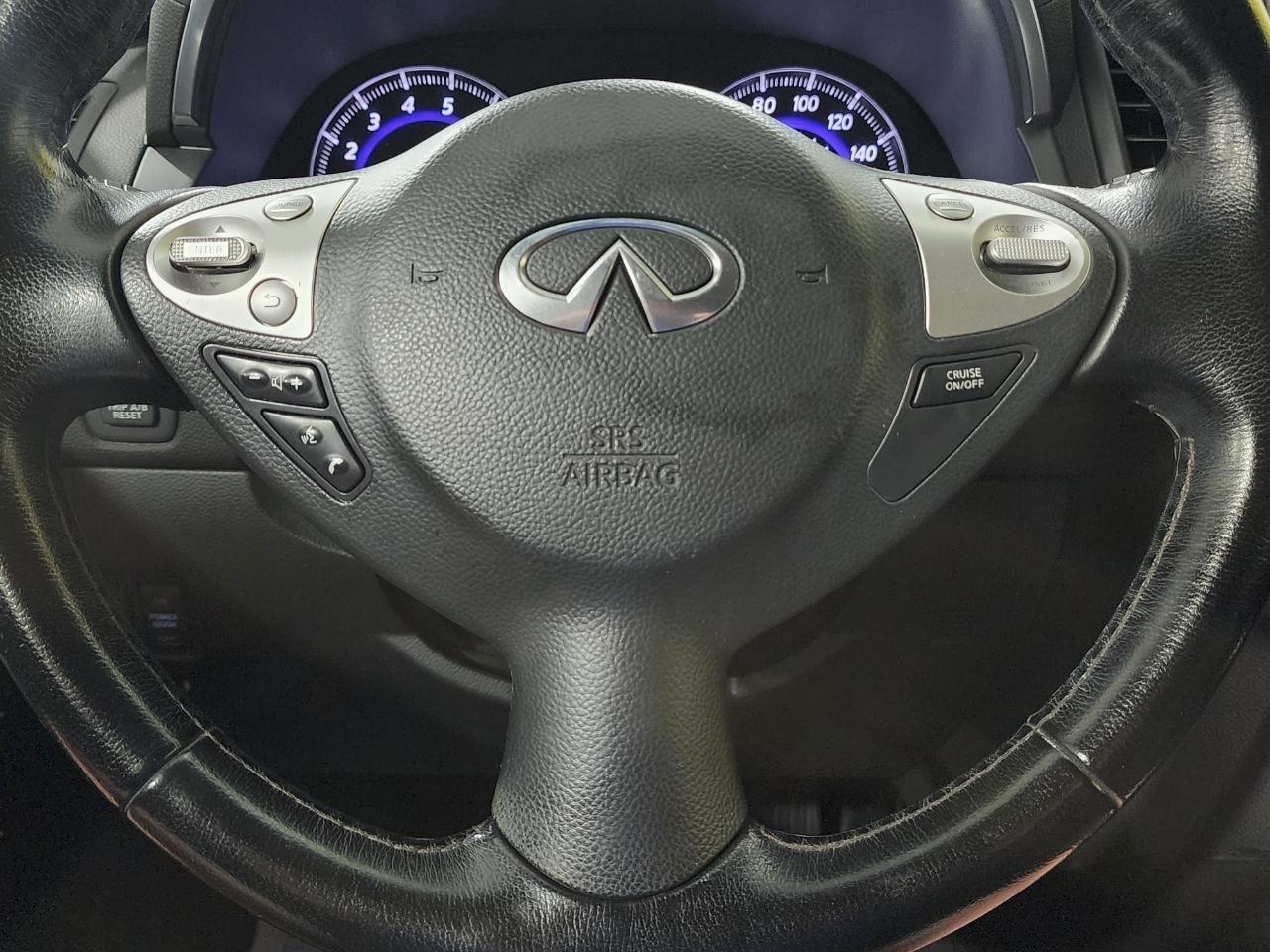 Infiniti FX37 AWD 4dr 2013