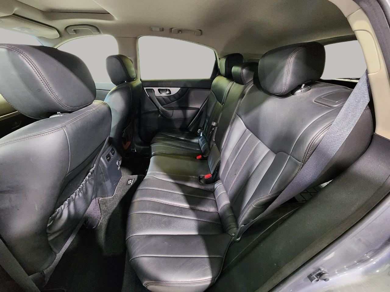 Infiniti FX37 AWD 4dr 2013