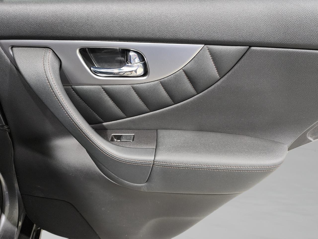 Infiniti FX37 AWD 4dr 2013