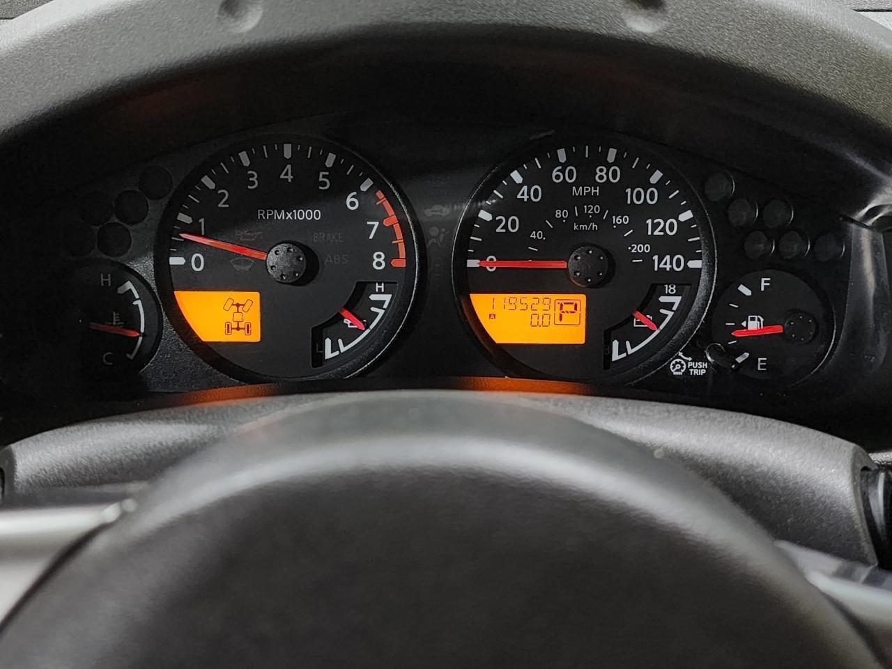 Nissan Frontier  2011