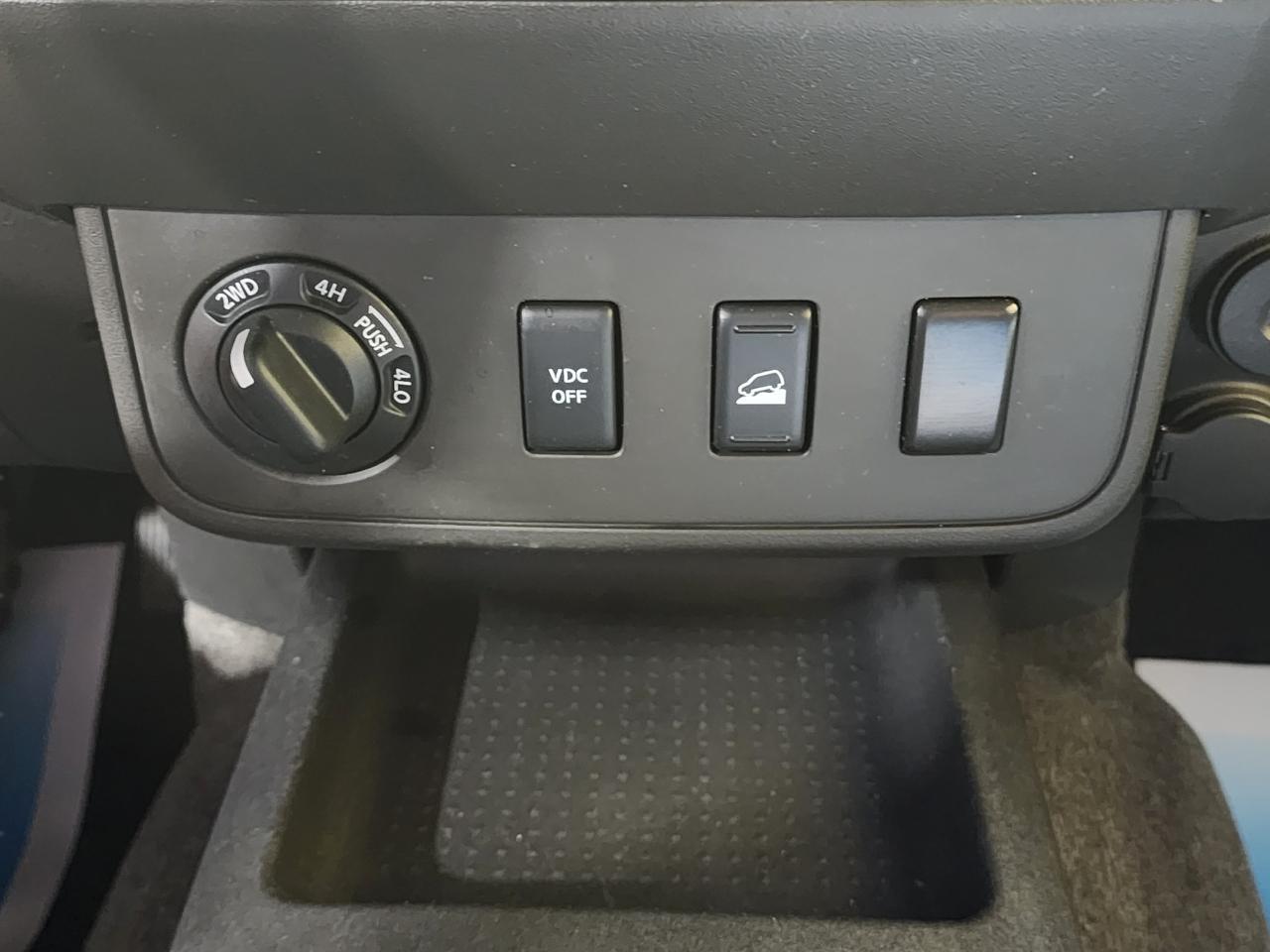 Nissan Frontier  2011