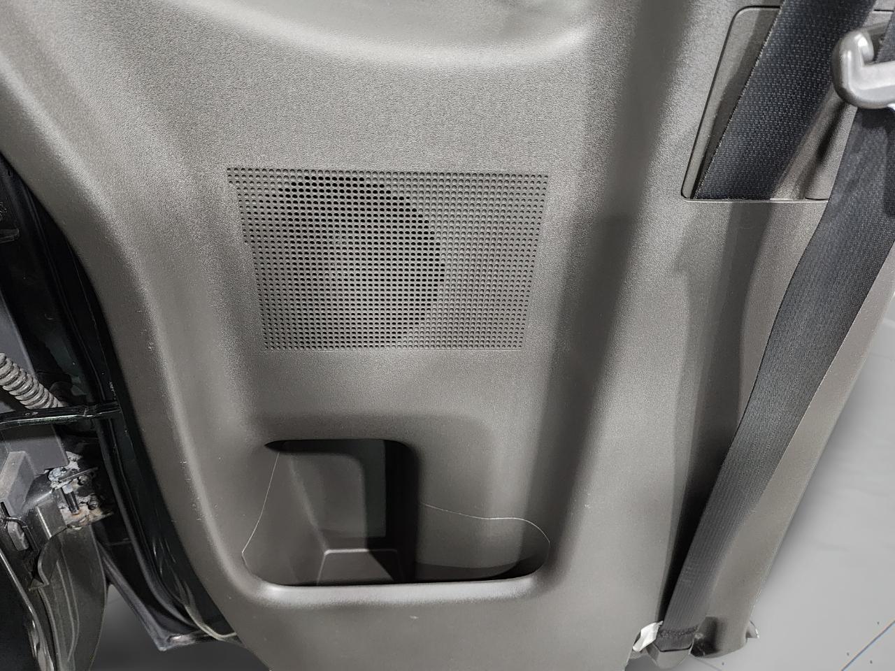 Nissan Frontier  2011