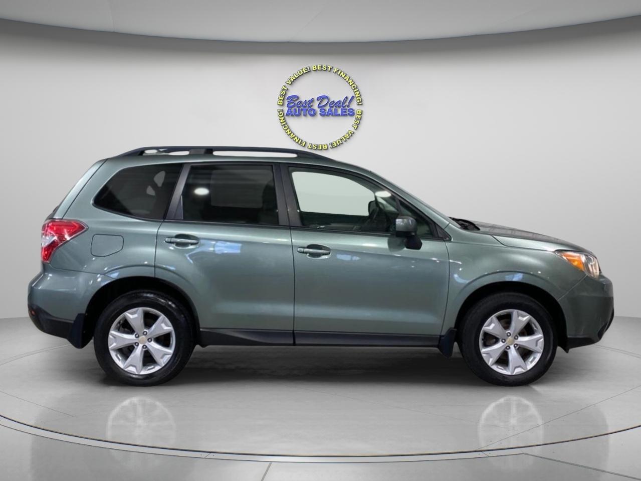 Subaru Forester 2.5i Premium PZEV CVT 2016