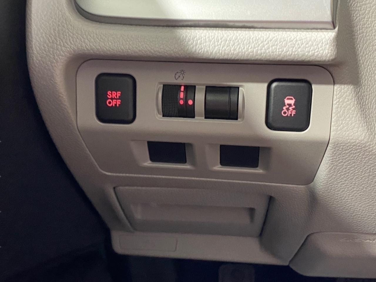 Subaru Forester 2.5i Premium PZEV CVT 2016