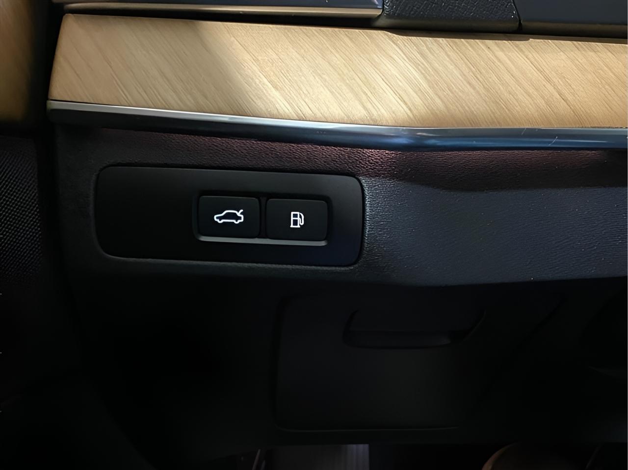 Volvo XC90 Recharge T8 Plus Bright 2024