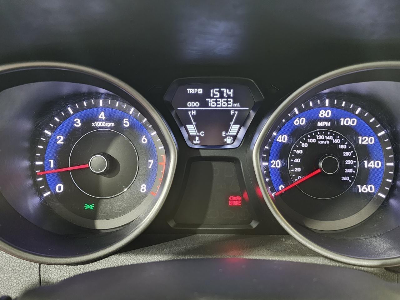 Hyundai Elantra  2013
