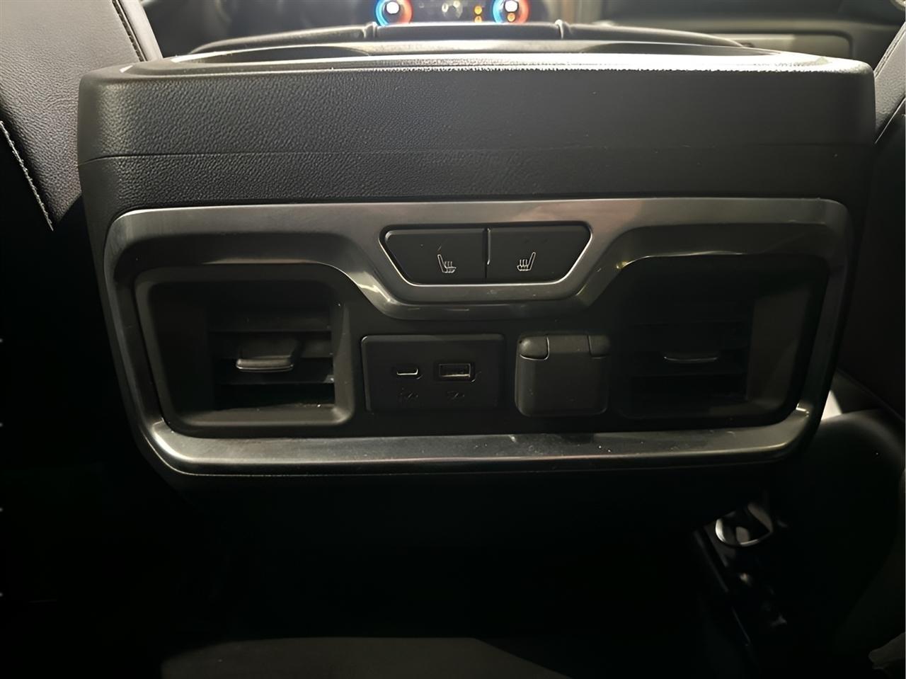 Chevrolet Silverado 2500HD High Country Crew Cab Short Box 4WD 2021