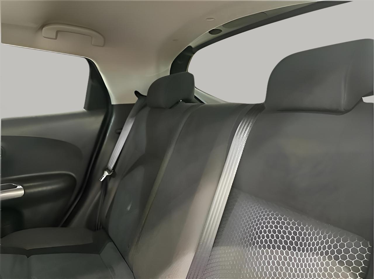 Nissan Juke S AWD 2015