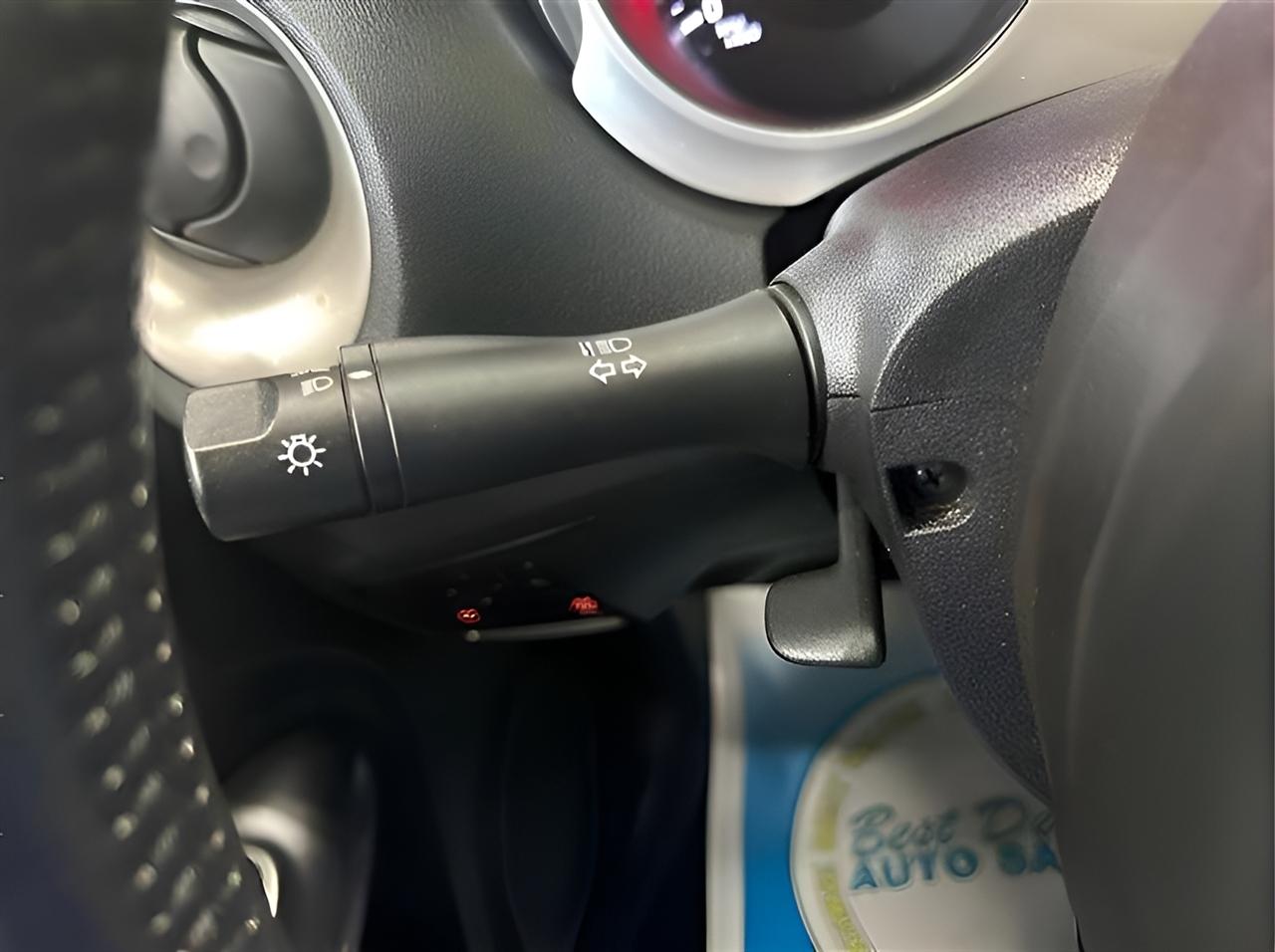 Nissan Juke S AWD 2015