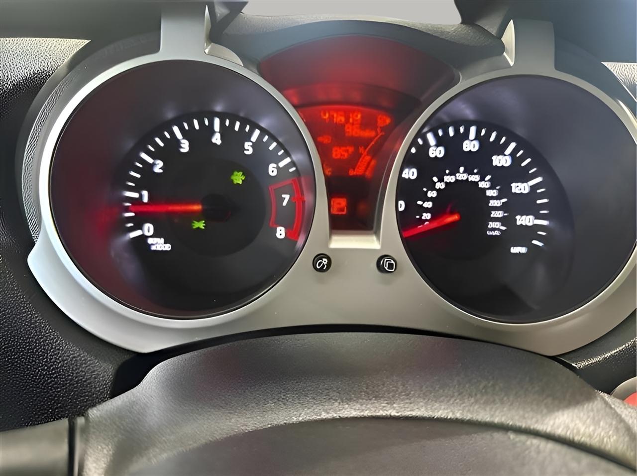 Nissan Juke S AWD 2015