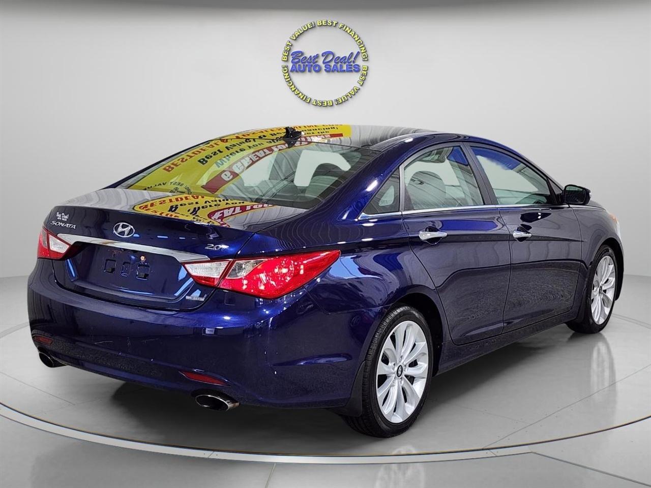 Hyundai Sonata  2012