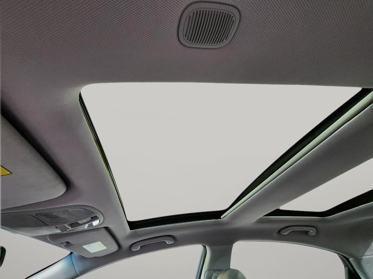 Hyundai Sonata  2012