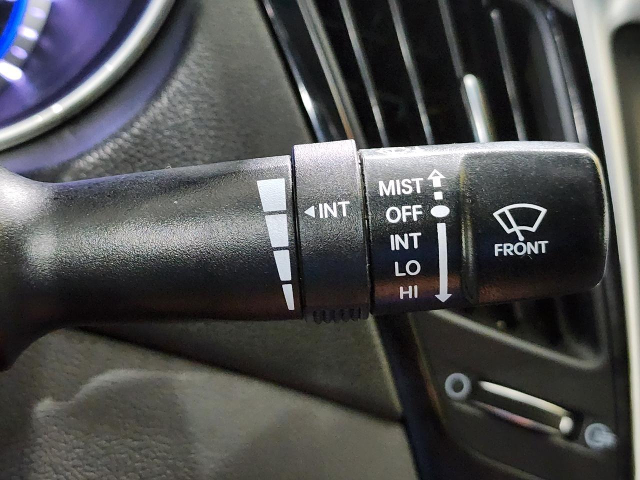 Hyundai Sonata  2012