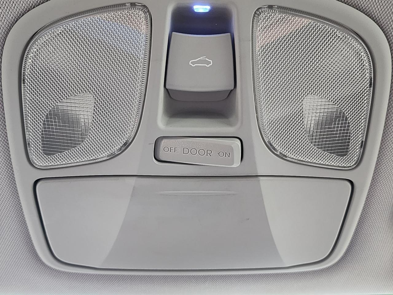 Hyundai Sonata  2012