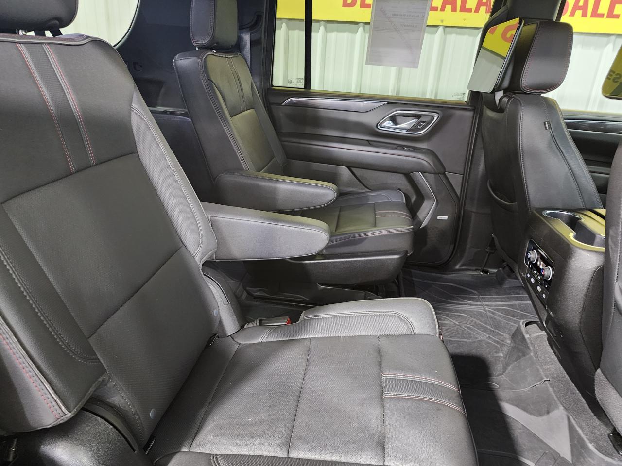 2023 Chevrolet Suburban RST