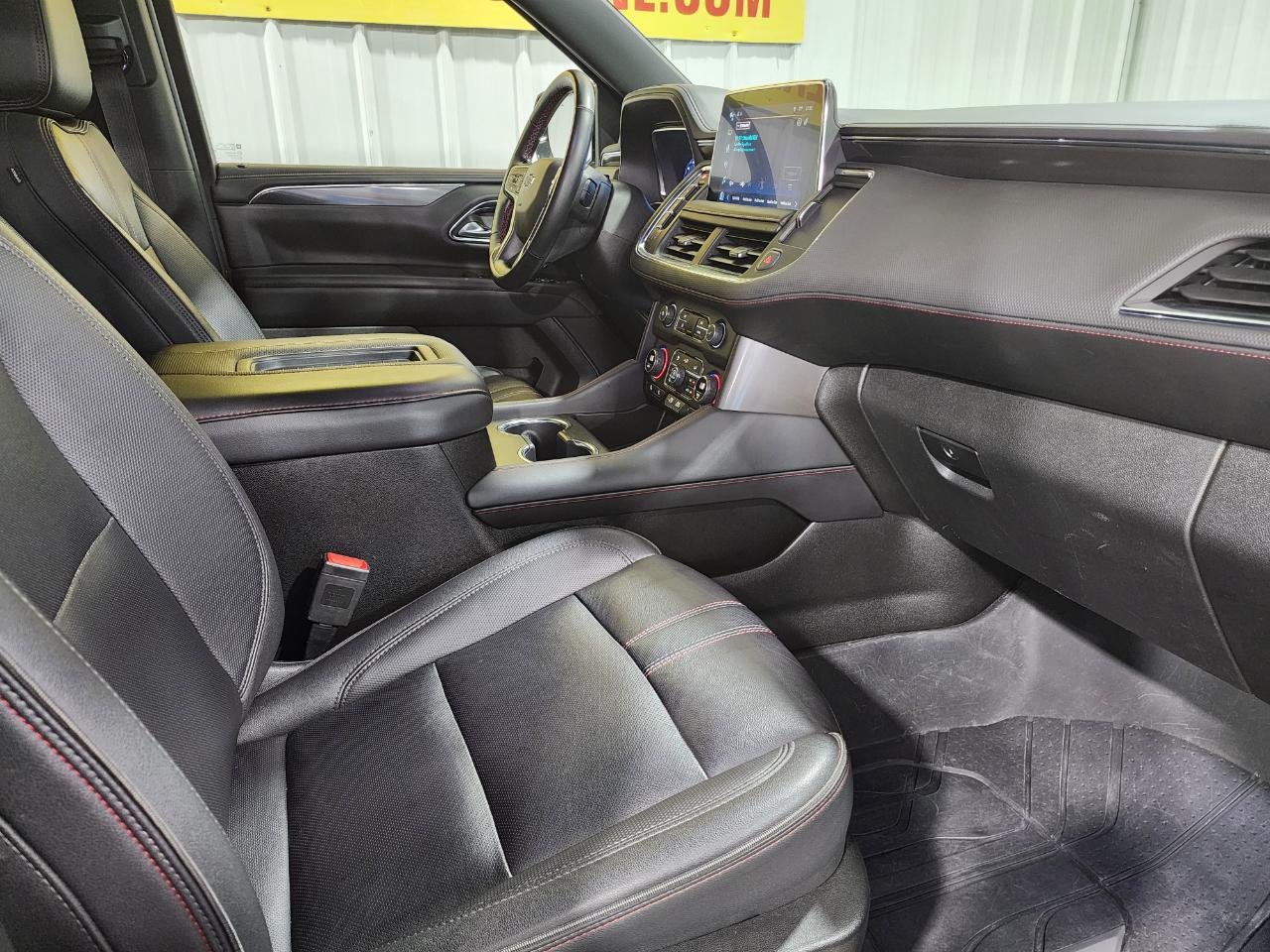 Chevrolet Suburban RST 2023