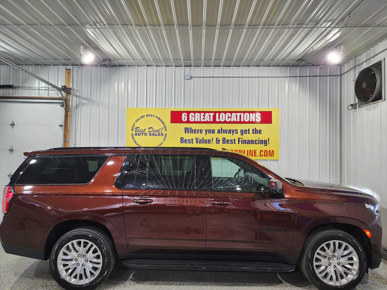Chevrolet Suburban RST 2023