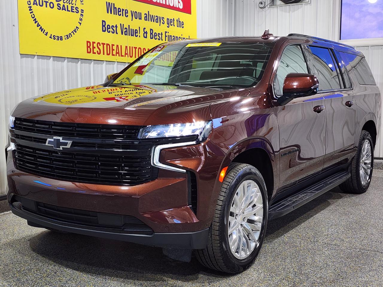2023 Chevrolet Suburban RST