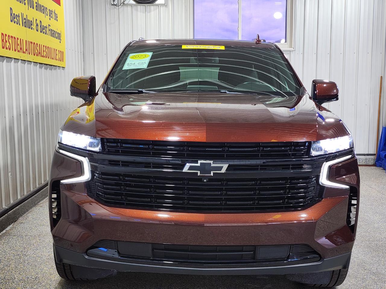 2023 Chevrolet Suburban RST