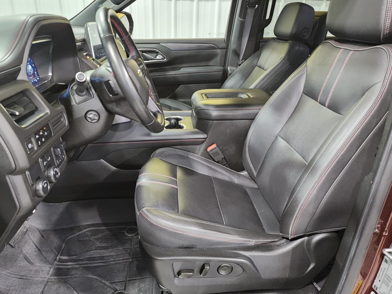 Chevrolet Suburban RST 2023
