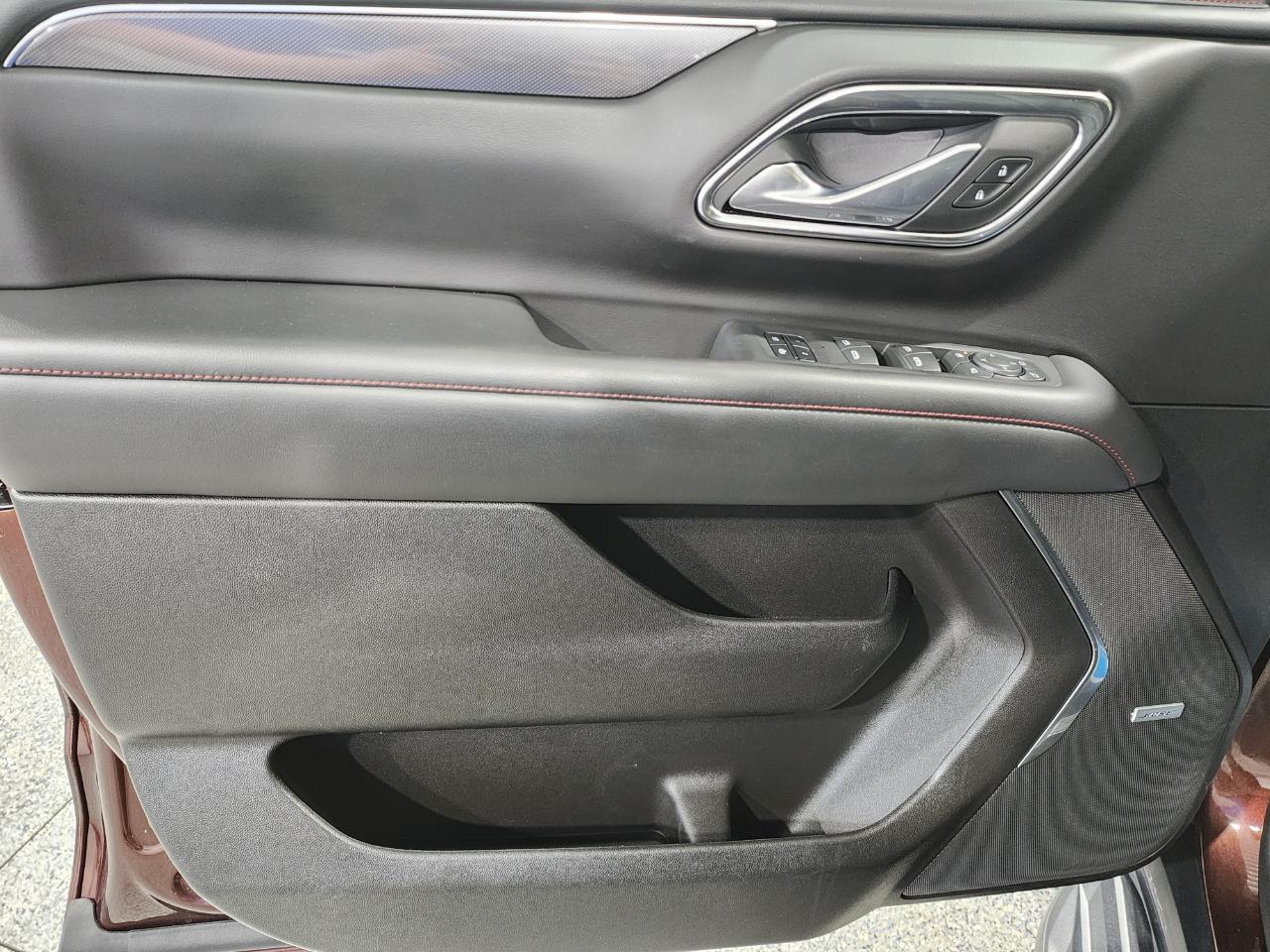 Chevrolet Suburban RST 2023