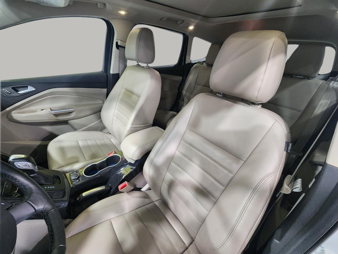 Ford Escape  2014