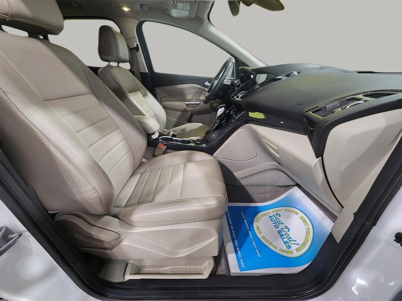 Ford Escape  2014