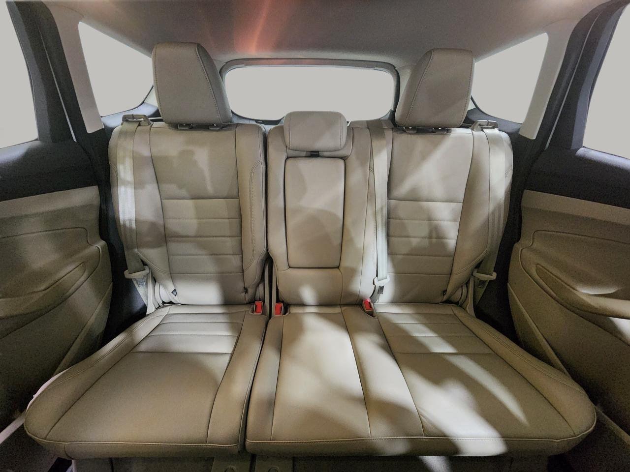Ford Escape  2014
