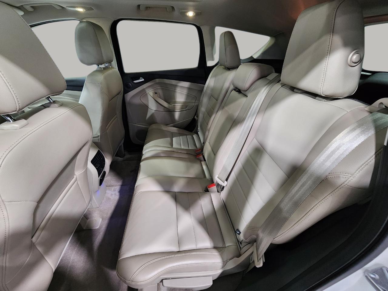 Ford Escape  2014