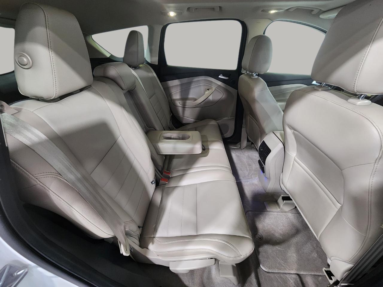 Ford Escape  2014