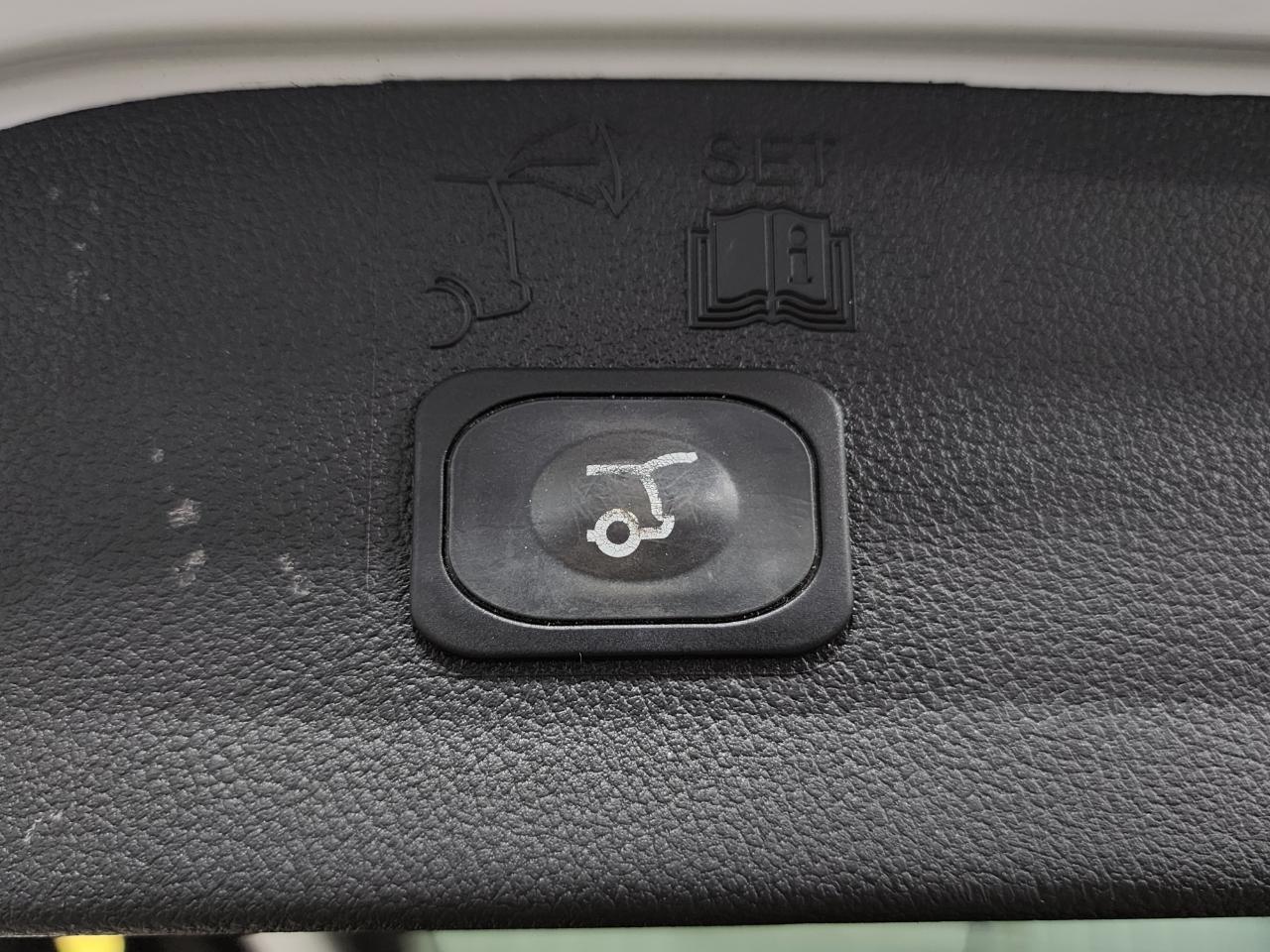 Ford Escape  2014