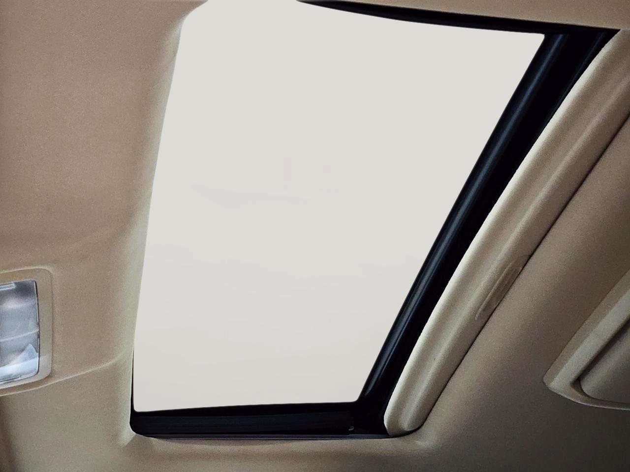 Toyota Highlander  2015