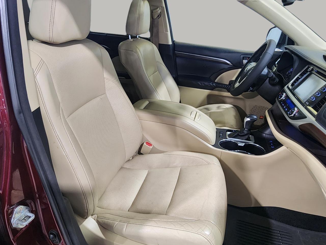 Toyota Highlander  2015