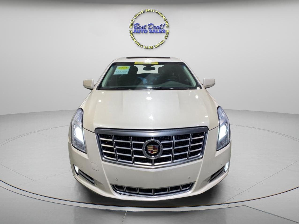 Cadillac XTS 4dr Sdn Luxury Collection FWD 2014