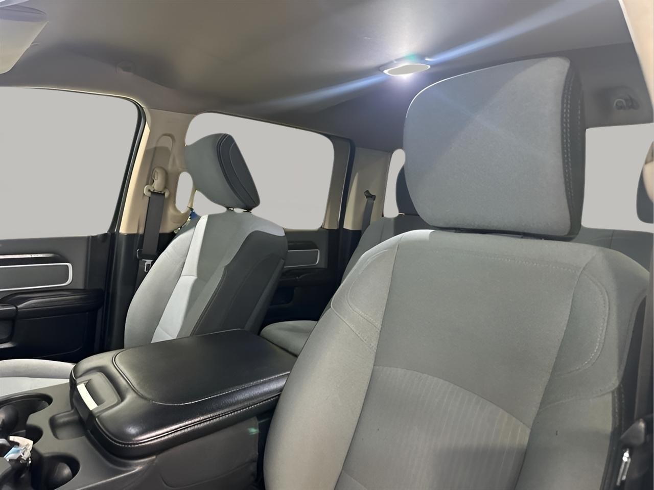 RAM 2500 Tradesman Crew Cab SWB 4WD 2019