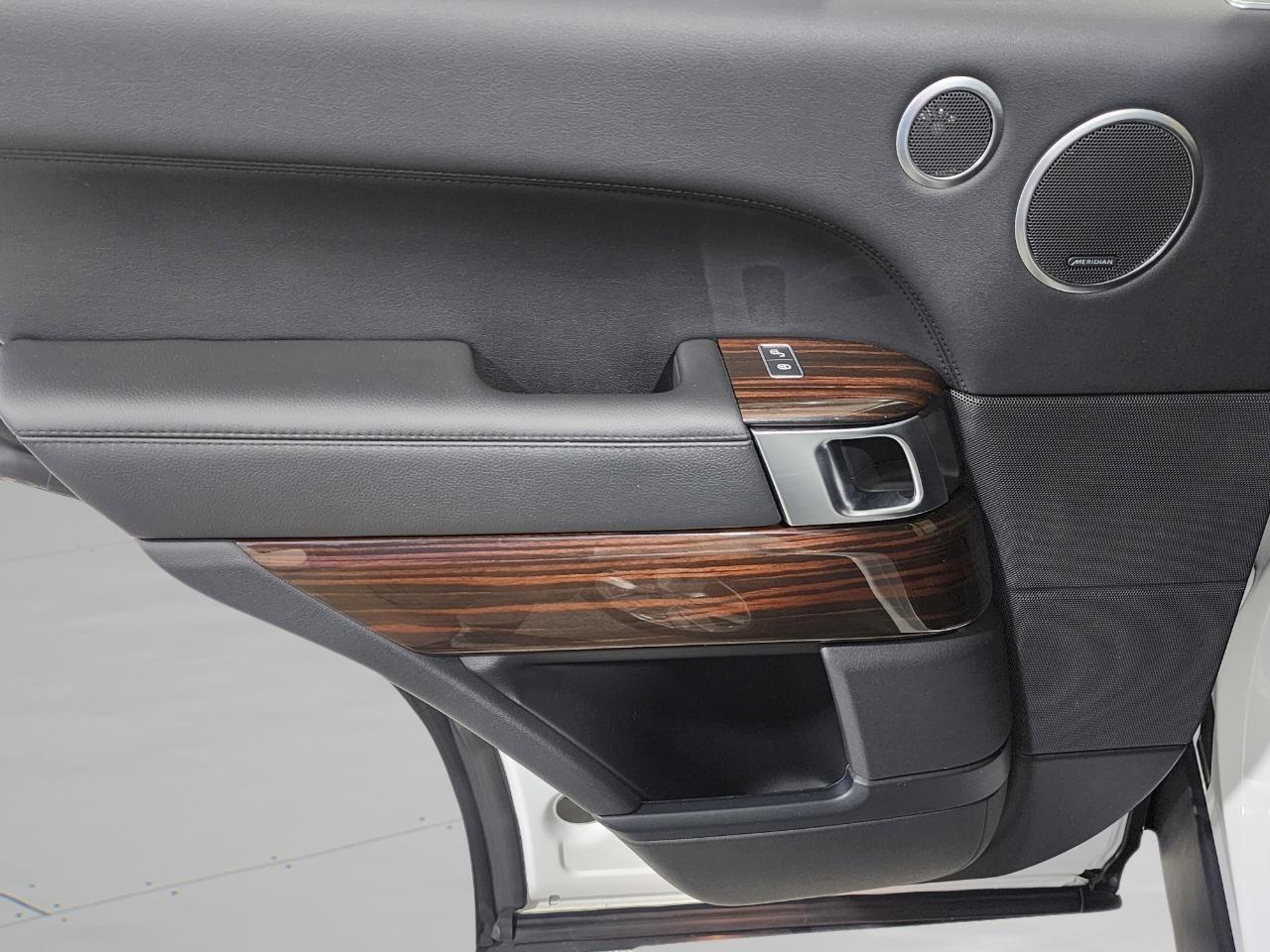 Land Rover Range Rover Td6 2017