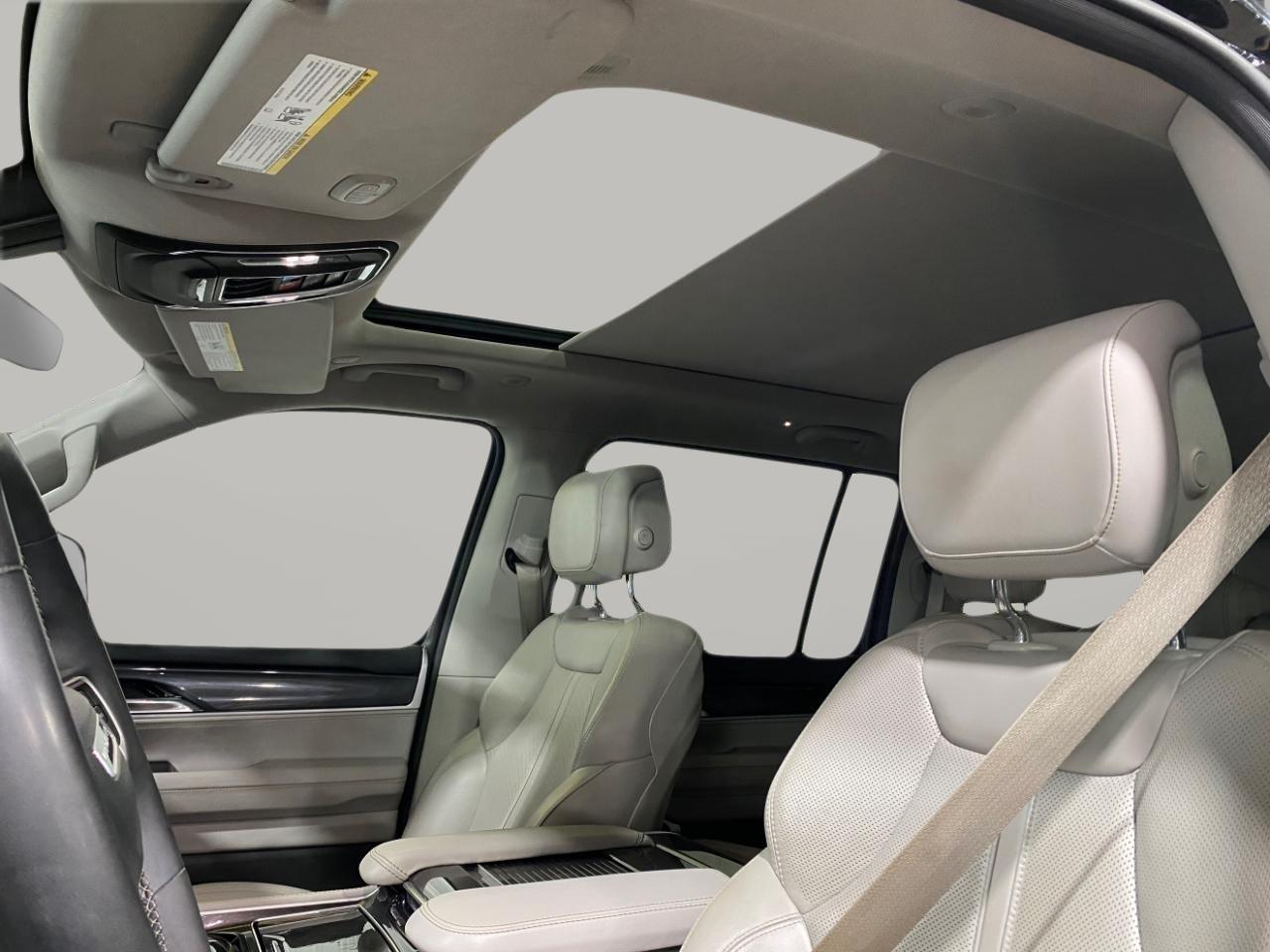 Jeep Wagoneer Series I 4WD 2022