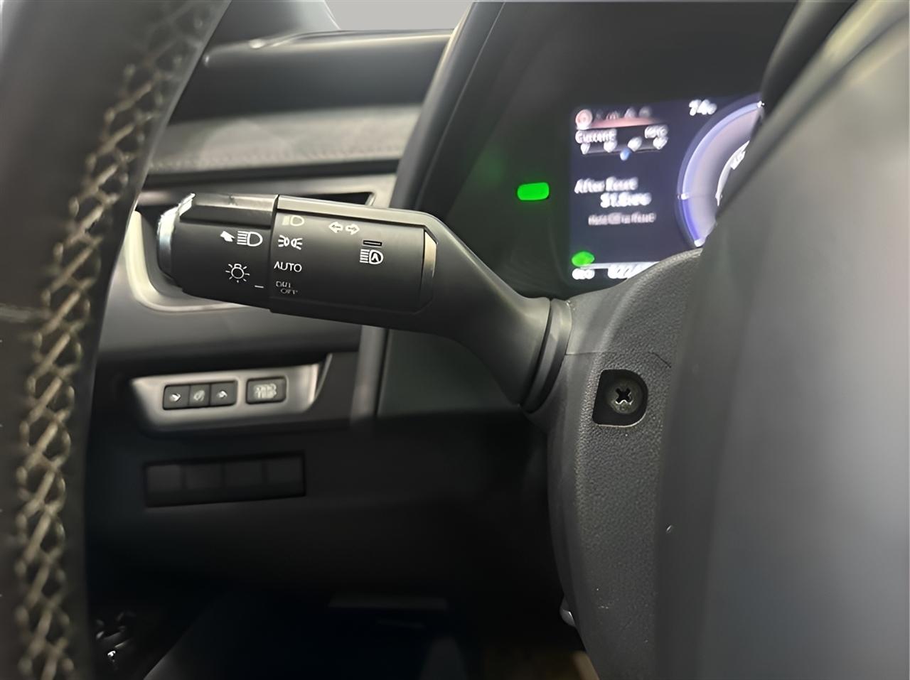 Lexus UX 250h  2019