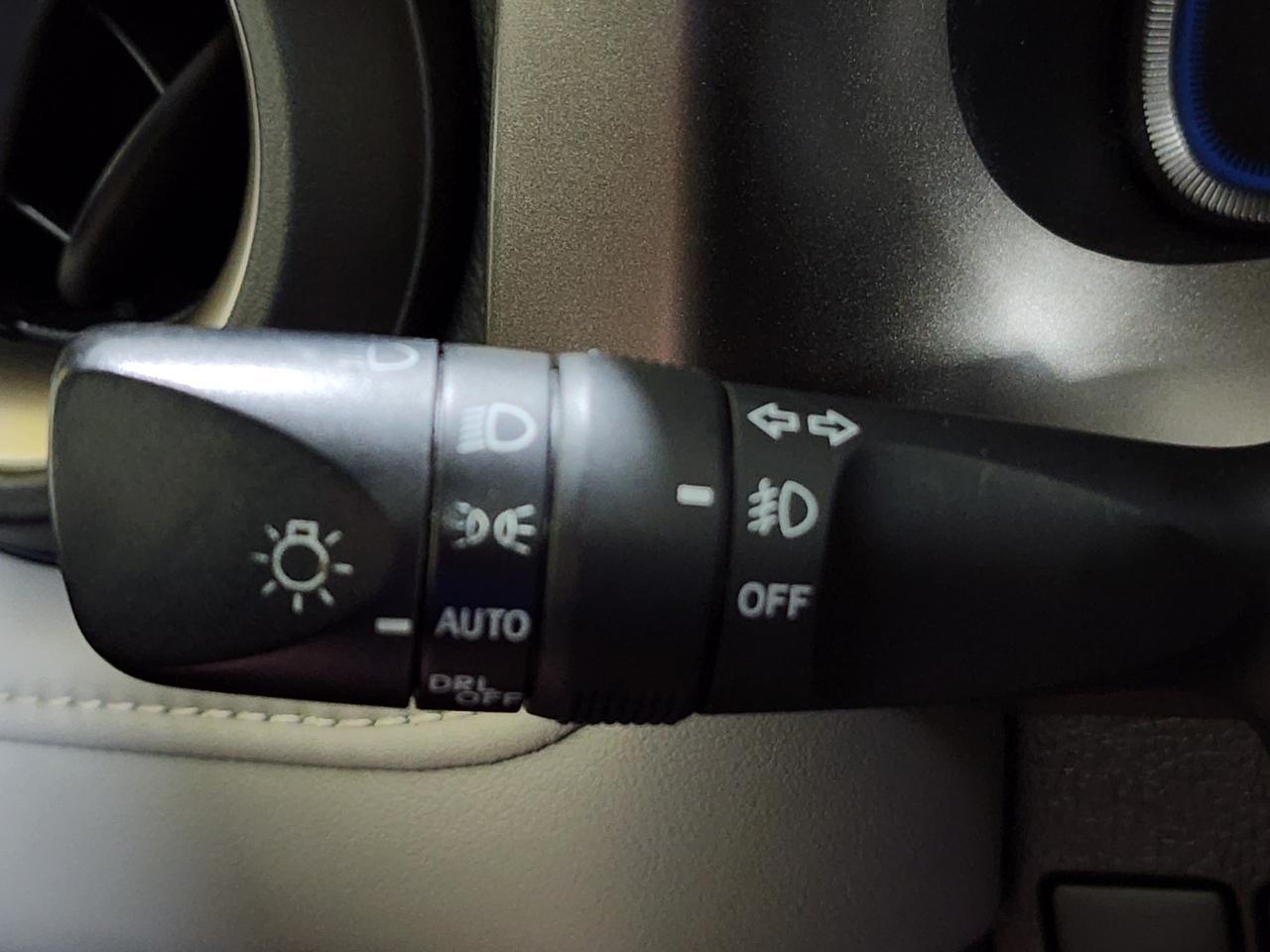 Toyota RAV4  2014