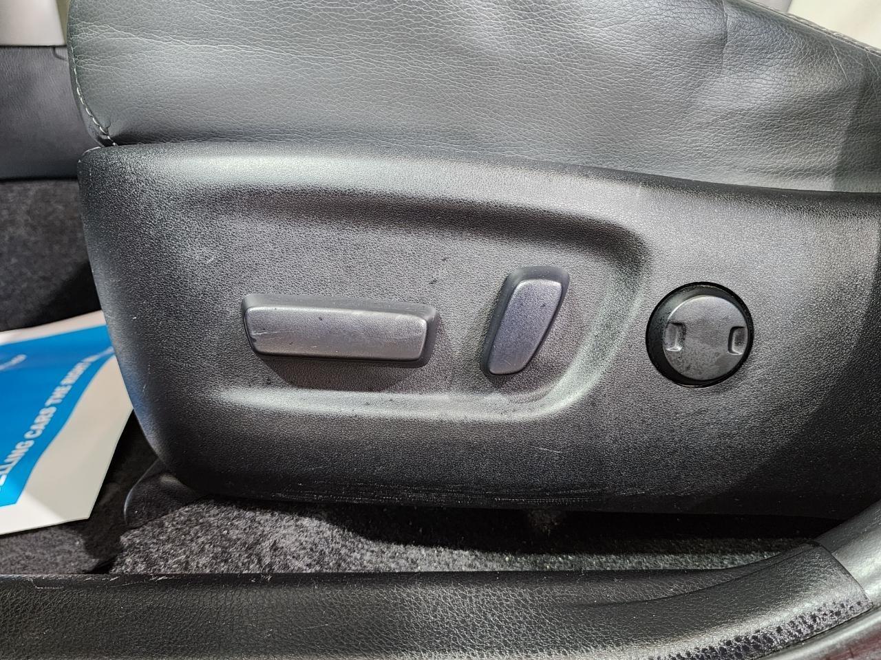 Toyota RAV4  2014
